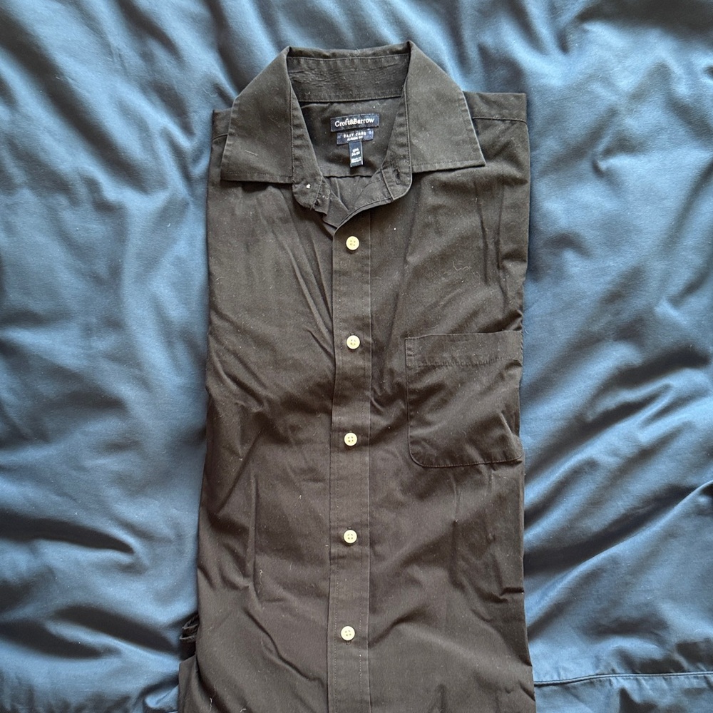 Croft&Barroe Black Button-Up Shirt
